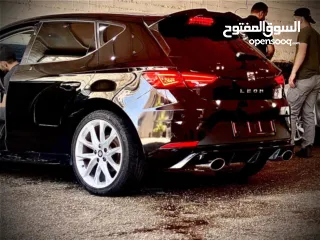  2 سيات ليون Fr 1800 للبيع او البدل