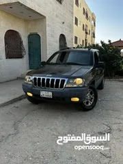  4 جيب جراند شيروكي Jeep