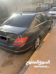  4 مرسيدس بنز c300 الدار