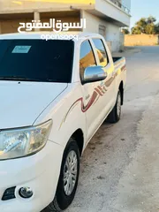  4 تيوتا هايلكس 2013