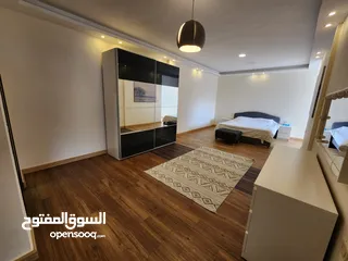  6 روف للإيجار في عبدون - ref : 14514