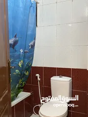  15 شقه مفروشه اثاث شبه جديد خلف ارابيلا مول مكيفه قريبه من جميع الخدمات والمولات