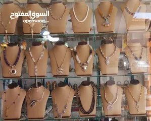  12 كل ما يلزم محلات الذهب والفضه  والبازارات تفصيل تواصي حسب الطلب  باسعار جدا منافسه