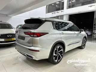  5 Mitsubishi Outlander Top Option model 2023