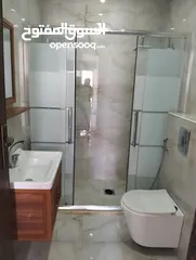  9 شقة سكنية الياسمين -عمارة القيسي - تبعد عن تاج مول دقيقتين - إيجار سنوي لعرسان جدد أو عائلة صغيرة -