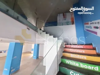  6 معرض يصلح لكافة الاعمال التجارية للبيع في شارع عبدالله غوشه