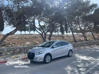  6 Hyundai accent 2016