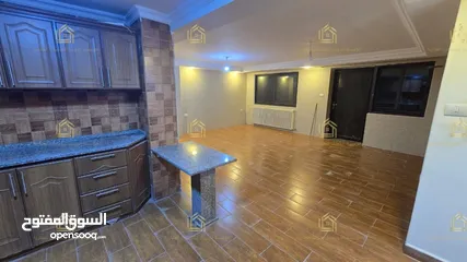  3 شقة فارغة - خلدا - 3نوم 1ماستر - 180م - تدفئة غاز