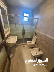  6 شقة فارغة للإيجار في خلدا  ref : 14349