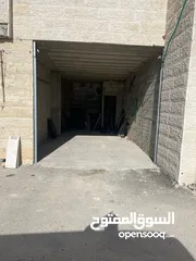  2 مخازن للبيع عدد 2 كل مخزن 32 متر مربع الاثنين مع بعض 64 متر مربع