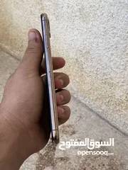  2 آيفون x s max جولد