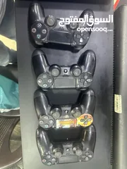  4 Playstation 4 slim مستعمل بحالة ممتازة للبيع