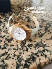 3 ساعة TOMMY HILFIGER للبيع