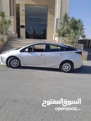  3 تويوتا بريوس 2022 LE بطارية ليثيوم وكالة هايبرد
