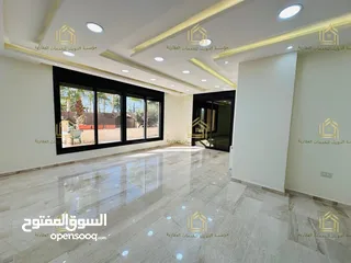  11 شقة فاخرة - لم تسكن - طريق المطار - 3نوم 2ماستر - 205م - أول  - تستحق المشاهدة