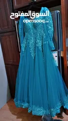  1 فساتين حفله للبيع Mو L xl