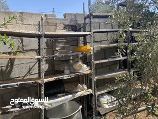  2 ستاندات حديد للبيع