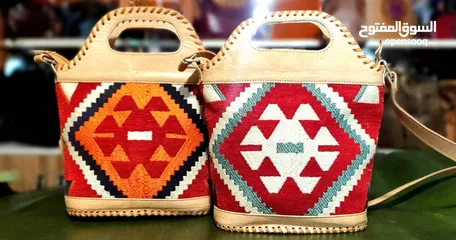  12 Handmade shoulder bags  حقائب  مصنوعة يدويا