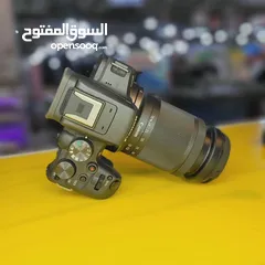  3 كاميرا كانون Canon R10