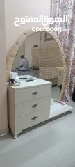  8 used bedroom set.