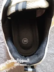 5 حذاء نسائي غير مستعمل الماني