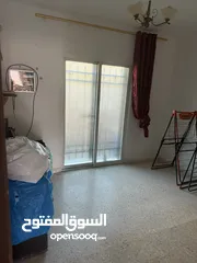  5 منزل للبيع قريه خالد طريق الحزام خلص سجن ماركا