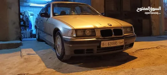  2 BMW E36 316i