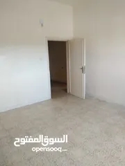  24 شقة ذات إطلالة بانورامية للإيجار في جبل التاج