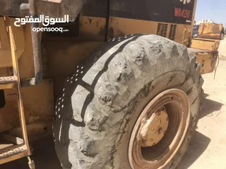  9 جرافه كوماتسو 420 موديل 1992