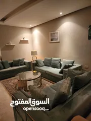  16 شقه فخمه مفروشه للايجار في منطقه دير غبار