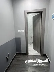  3 مكتب تجاري للايجار او للبيع في السابع طابق اول مقابل بنك الاردن واجهة امامية على الشارع واجهة كامل.