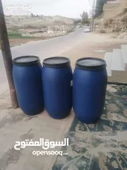  2 براميل بلاستك