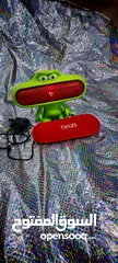  18 BEATSPILL BLUETOOTH SPEAKER w/BEATPILL STAND TOYS.