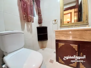  8 شقة مفروشة للإيجار 410م2 ( Property 18321 ) سنوي فقط