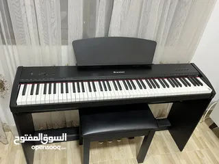  1 بيانو اورج بحالة ممتازة للبيع - piano- org for sale