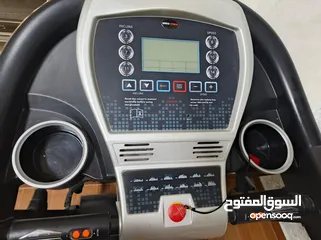  2 جهاز ركض (تريدميل) أمريكي ماركة world fitness بحالة ممتازة