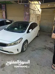  3 سيارة كيا k3 موديل 2017 سيات ليون موديل 2015 جير عادي فحص نظيف