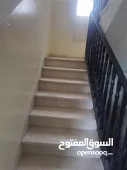  8 عماره ثلاث طوابق  ام الحيران ش مدرسة البنين الثانويه خلف محكمة جنوب عمان