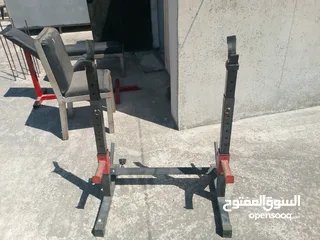  3 مجموعة بنشات وحمالة اوزان بسعر حرق