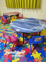  7 دروج مدرسية مقعد مفرد   وكافة تجهيزات المدارس