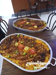  2 I am a Yemeni cook with long experience in cooking, resident, I have a driver's license