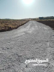  6 ارض 3500م للبيع مفروز قوشان مستقل رحاب بالقرب من طريق اربد الزرقاء
