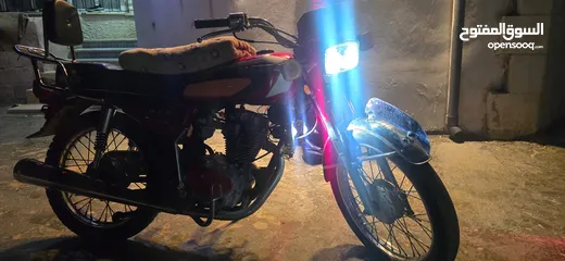  4 دراجه ناريه