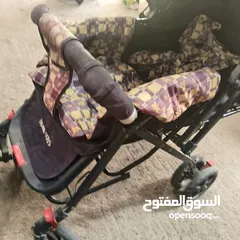  1 عرباية خارجية للشارع بلون كحلي مناسب لكلا الجنسين