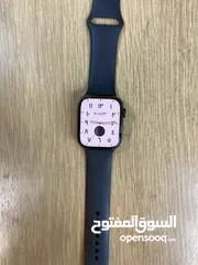  1 ساعة ابل واتش للبيع الاصدار 7ستانلس ستيل نسبة البطارية 79ممتازة جداً قياسها 45
