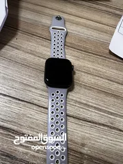  2 Apple Watch Series 5 Cellular Aluminum 40mm