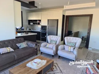  3 شقة تشطيب شخصي ومواصفات عالية