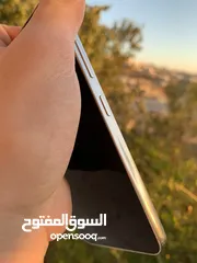  10 سامسونج جالاكسي اس 23 عادي 128 جيجا الرام 8 جيجا جهاز شبه كرتونة يعني لزقته لسا عليه جهاز ولا ارتب