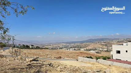  15 1 دونم على طريق اربد جرش القديم مباشره بعد مبنى المحافظه على اليسار