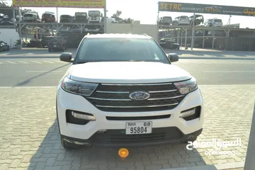  1 2020 Ford explorer XLT - White